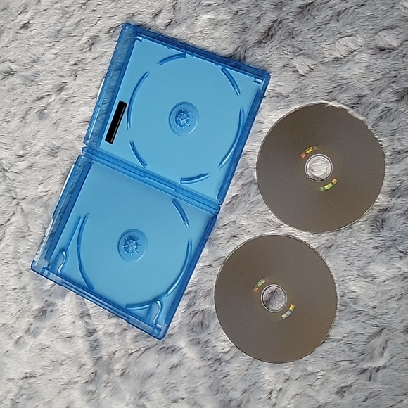 Downton Abbey Orginal UK Edition, Decent Condition! - Picture 5 of 7